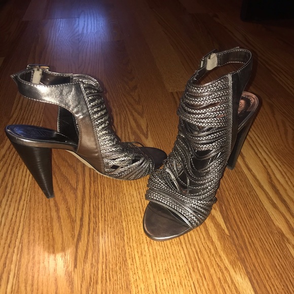 Metallic heals - Picture 3 of 6